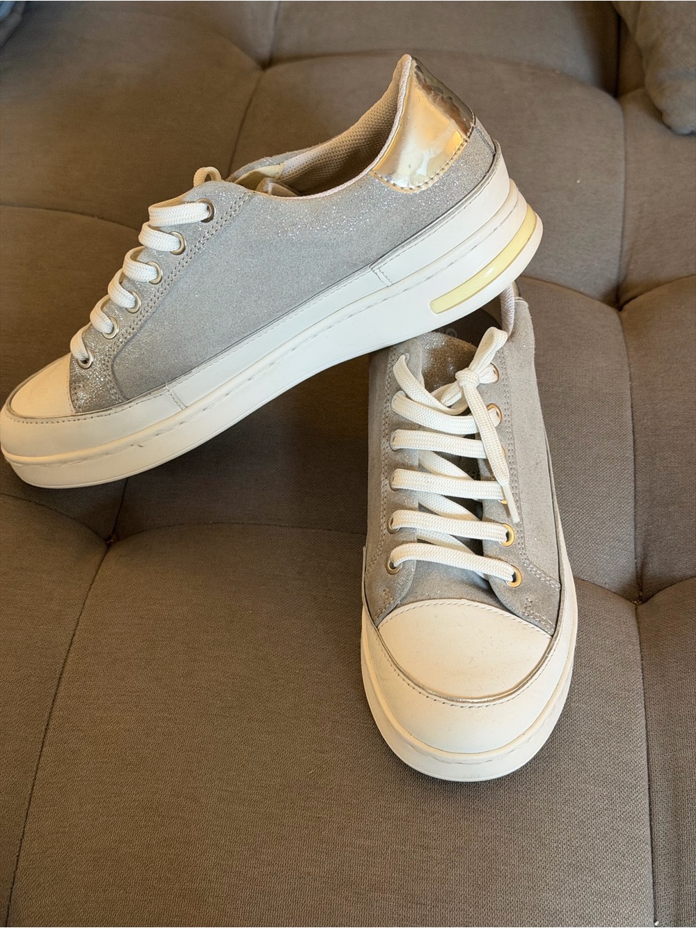 Geox Women's Platform Sneakers in Light Gray and White with Metallic Accent